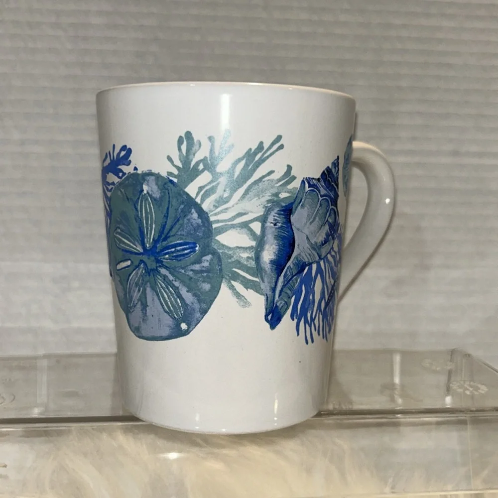 Seashell mug - Picture 3 of 3